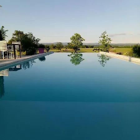 La Maison Campagne Homestay *