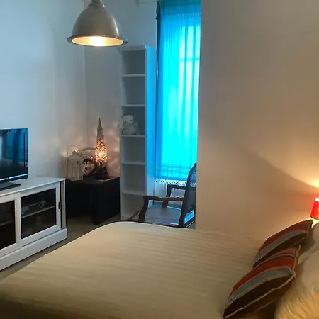 La Maison Campagne Ubytování v soukromí Mably